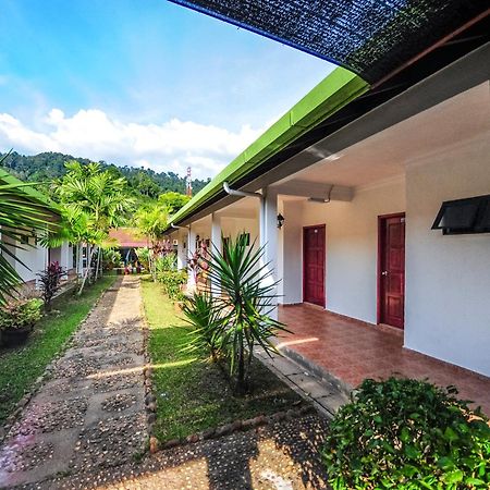 Han Rainforest Resort กัวลาทาฮัน ภายนอก รูปภาพ