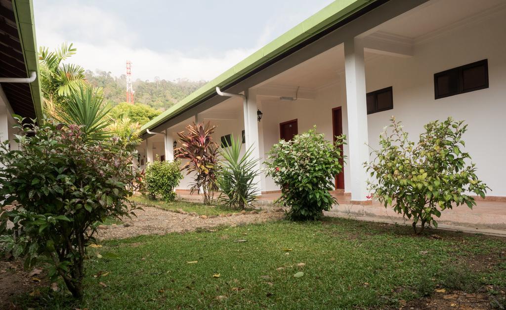Han Rainforest Resort กัวลาทาฮัน ภายนอก รูปภาพ